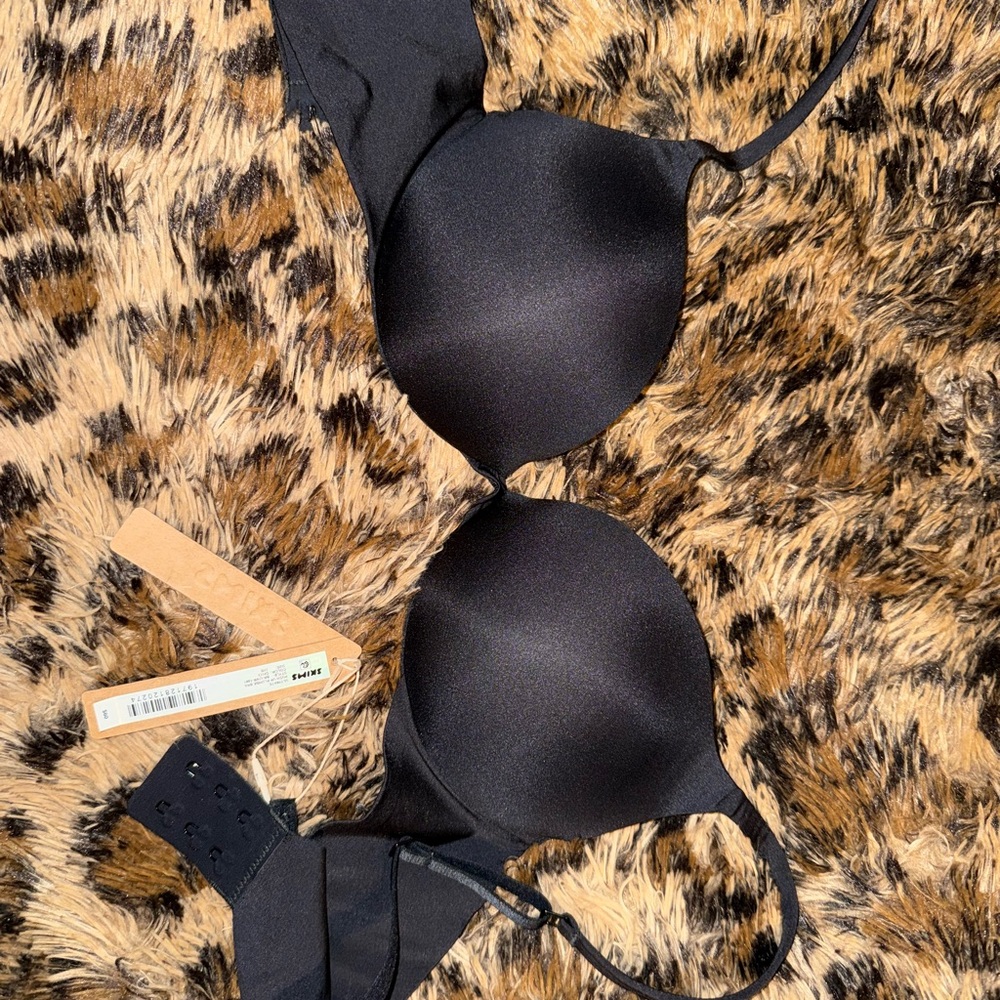Skims Ultimate Bra with Adjustable Straps